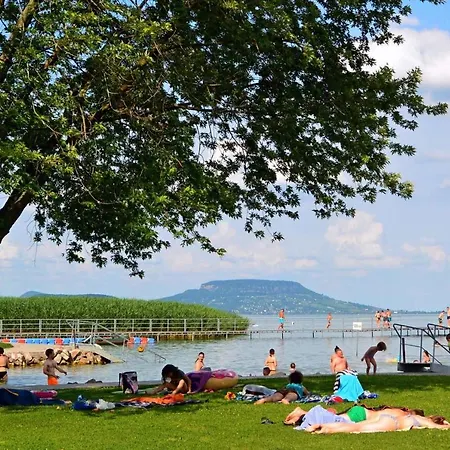 3 Apartment Balatongyörök
