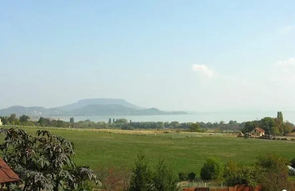 Апартаменты 3 *